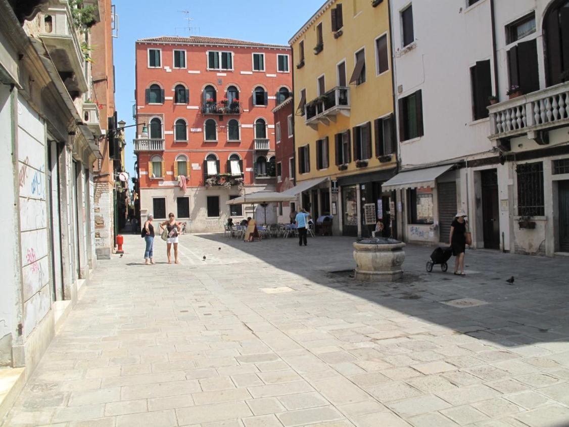 Joy Luxury Suite Barbaria Venecia Exterior foto